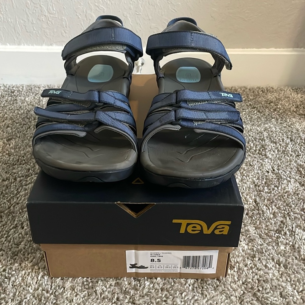 Teva W Tirra outdoor hiking sandal